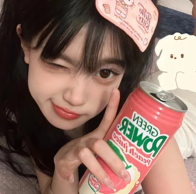 钢盔